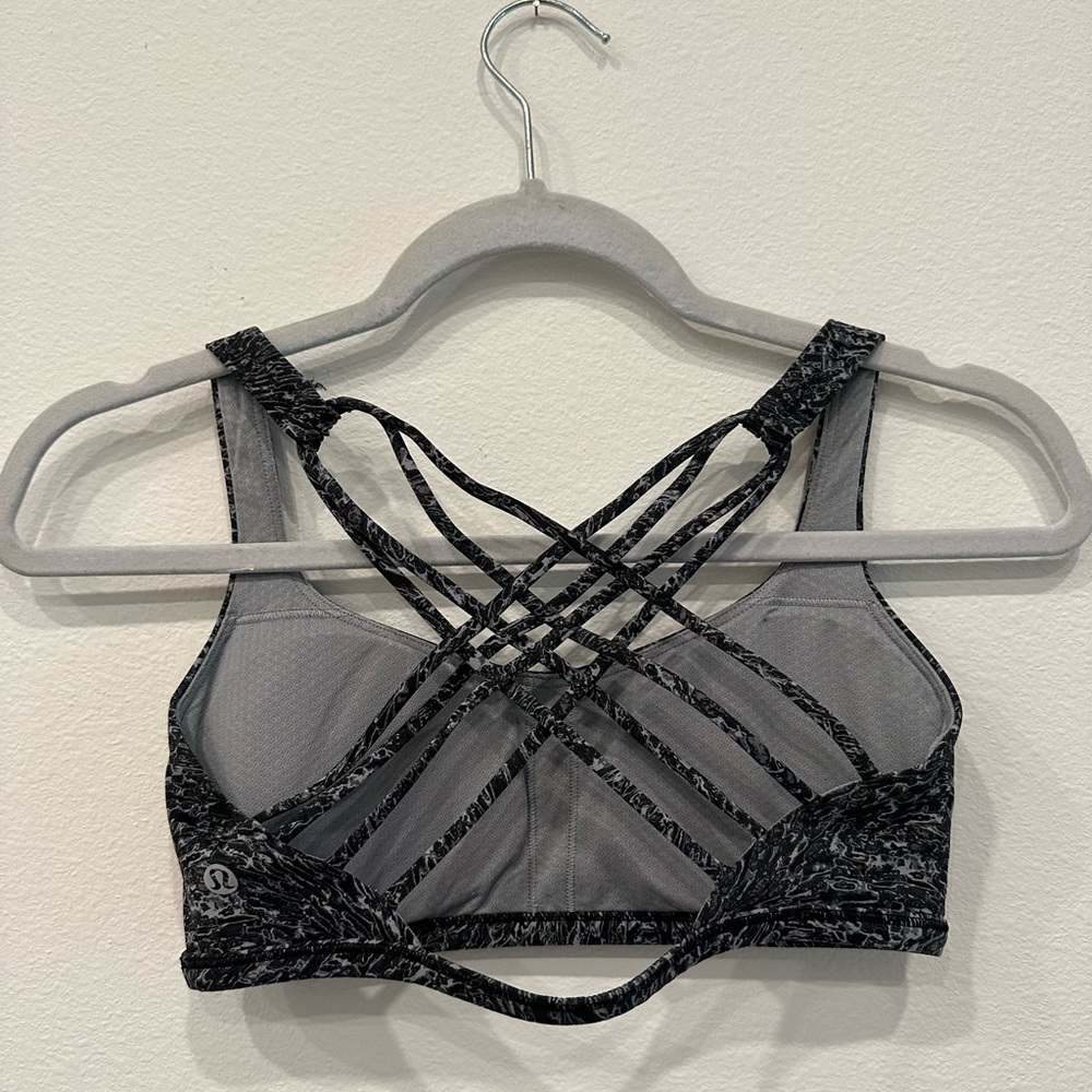 Free to Be Bra, size 6